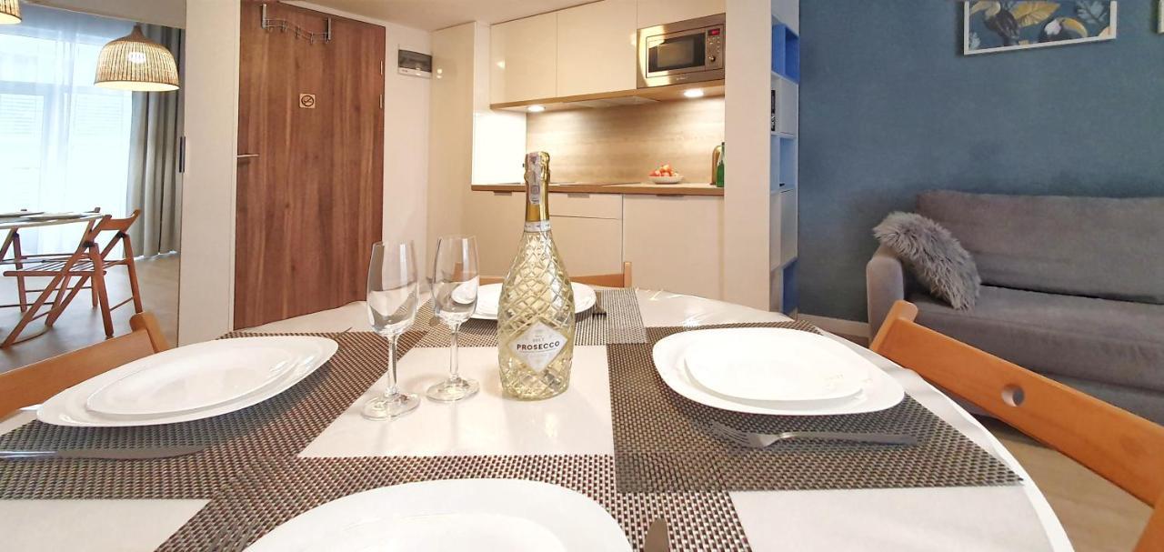 Holiday Home Aparthotel 009 Z Balkonem Przy Plazy Miedzyzdroje Eksteriør billede